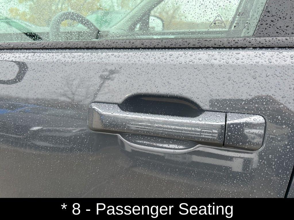 used 2025 Hyundai Santa Fe car, priced at $35,000