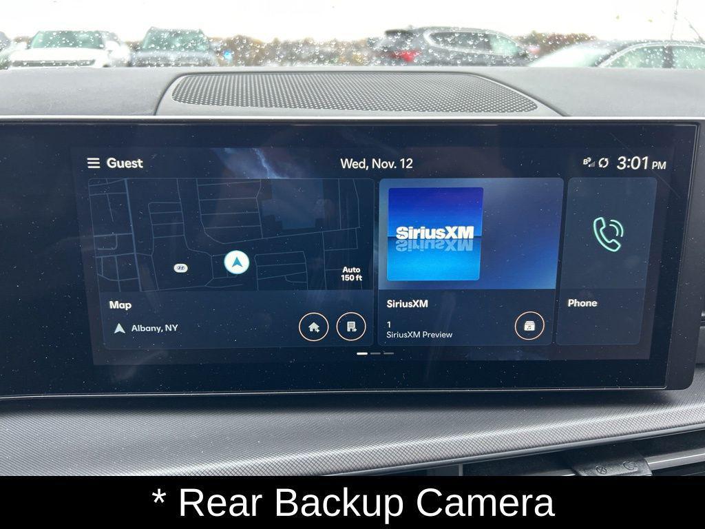 used 2025 Hyundai Santa Fe car, priced at $35,000