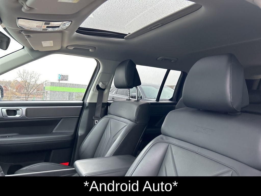 used 2025 Hyundai Santa Fe car, priced at $35,000