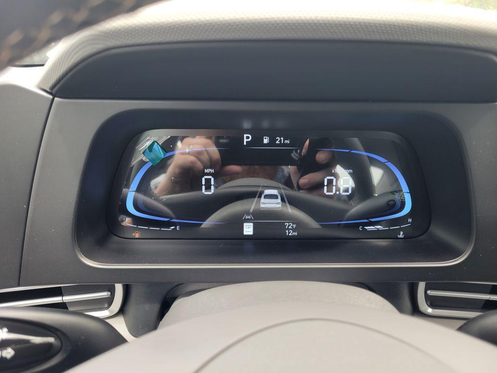 new 2025 Hyundai Elantra car, priced at $25,660