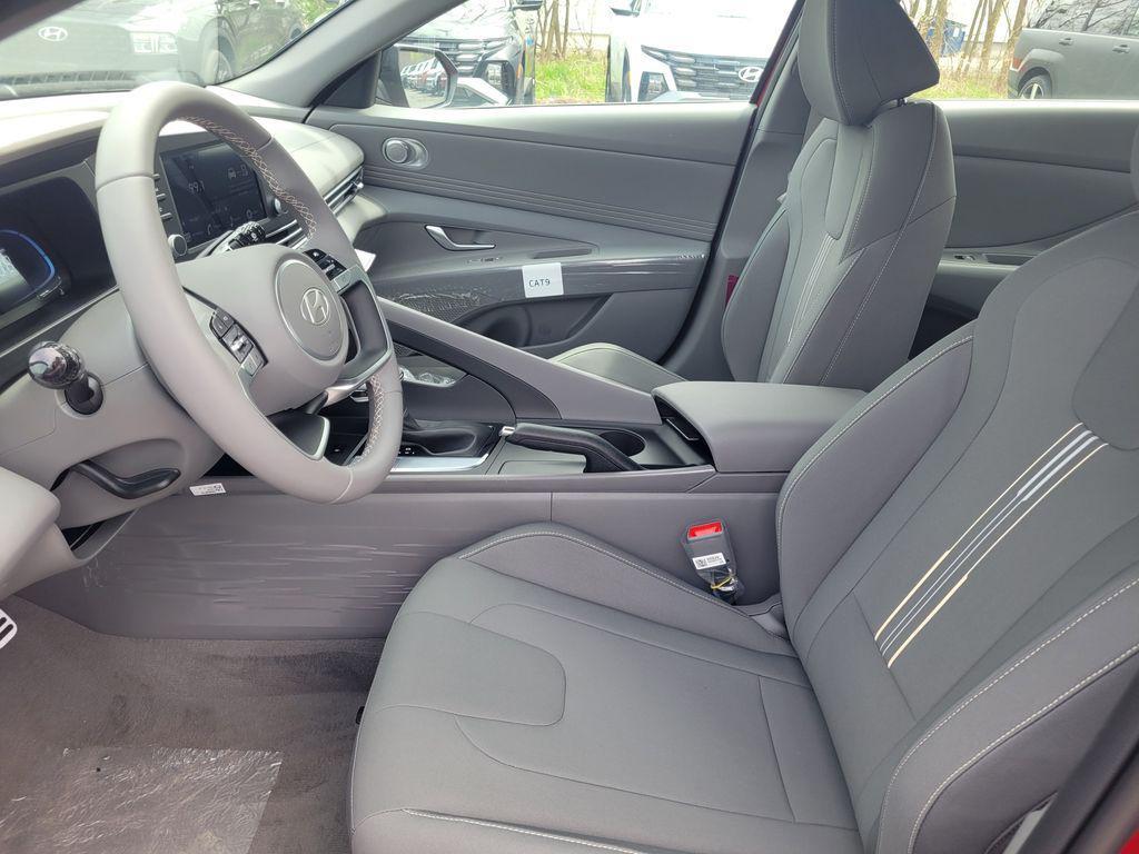 new 2025 Hyundai Elantra car, priced at $25,660