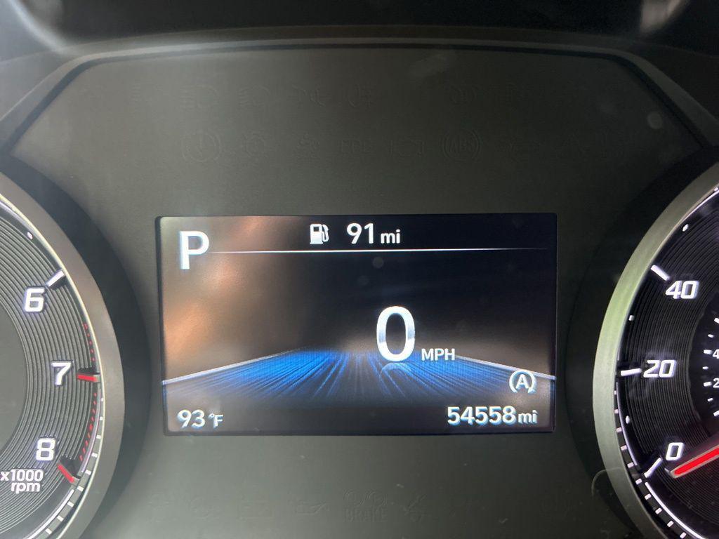 used 2022 Hyundai Santa Fe car, priced at $23,000