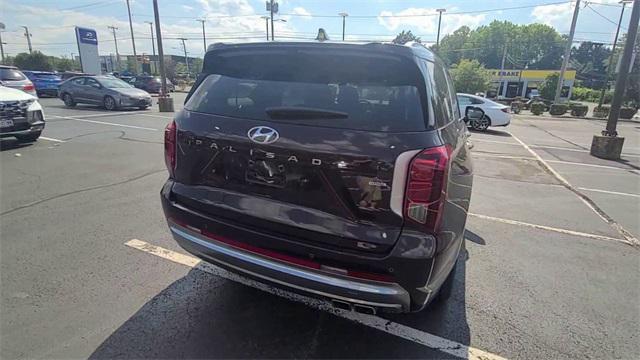 used 2023 Hyundai Palisade car, priced at $42,412