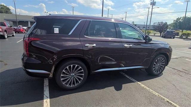 used 2023 Hyundai Palisade car, priced at $42,412