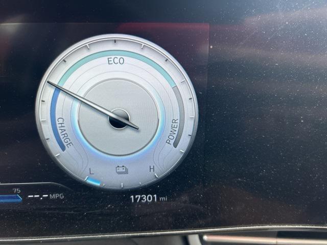 used 2022 Hyundai ELANTRA HEV car, priced at $20,000