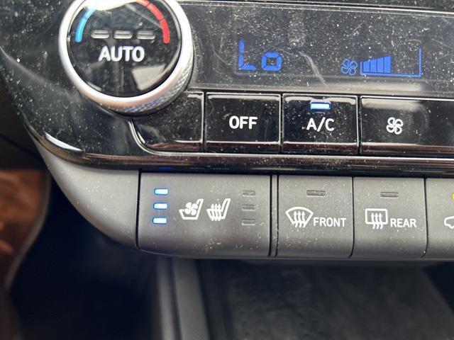 used 2022 Hyundai ELANTRA HEV car, priced at $20,000