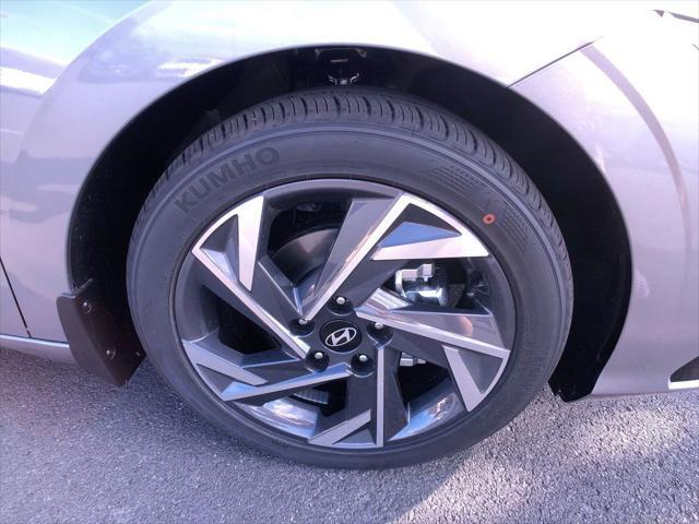 new 2025 Hyundai Elantra car, priced at $28,485
