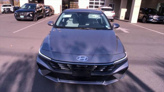 new 2025 Hyundai Elantra car, priced at $28,485