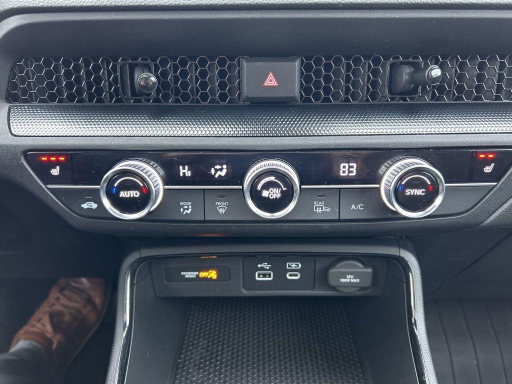 used 2023 Honda CR-V car, priced at $27,900