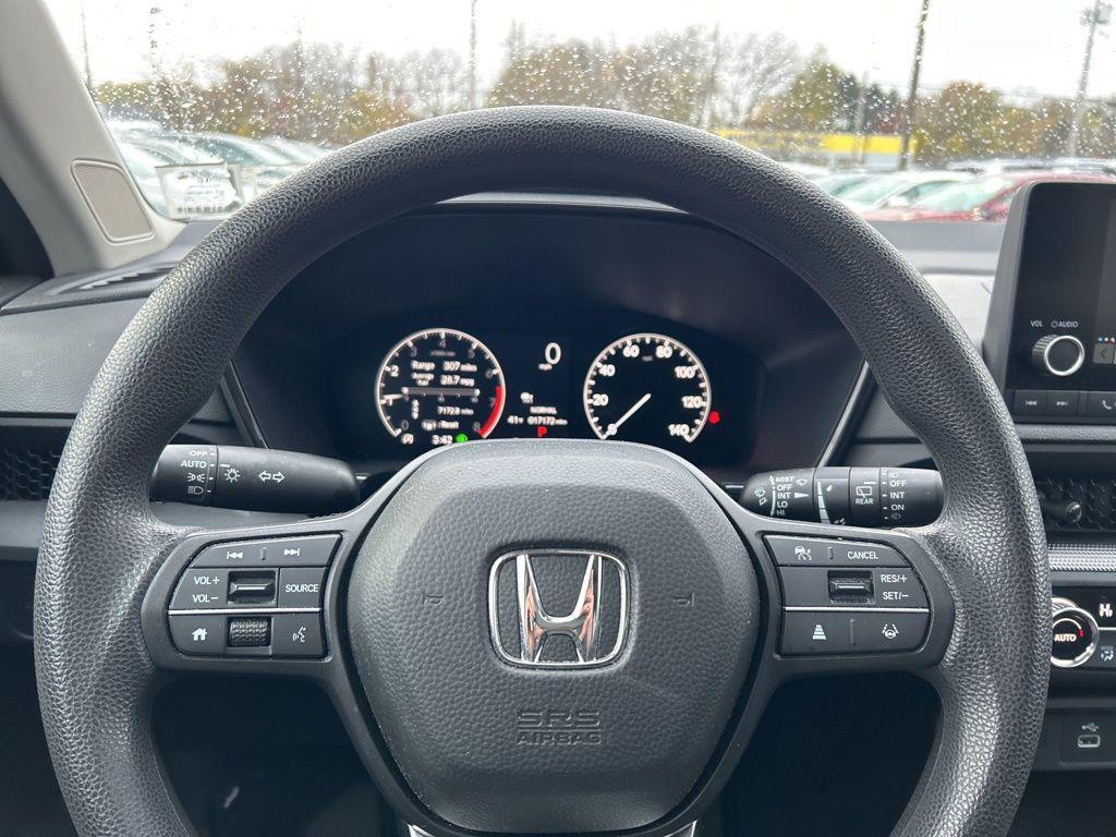 used 2023 Honda CR-V car, priced at $27,900