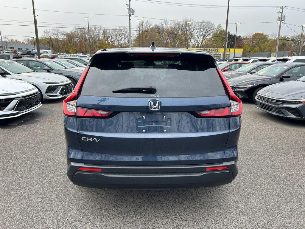used 2023 Honda CR-V car, priced at $27,900