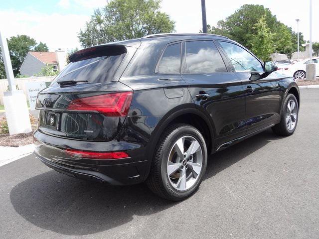 new 2024 Audi Q5 car, priced at $48,677