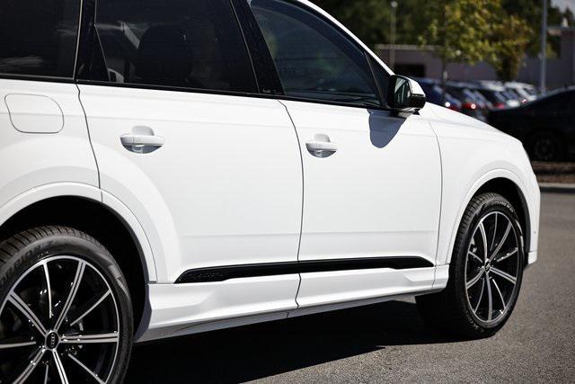 new 2026 Audi Q7 car, priced at $68,995