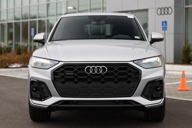 new 2025 Audi Q5 car, priced at $46,737