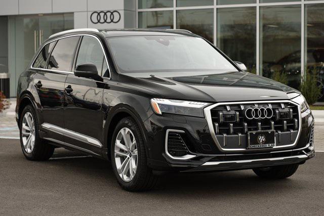 new 2025 Audi Q7 car, priced at $77,337