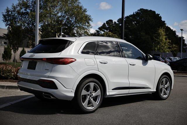 new 2025 Audi Q5 car, priced at $60,577