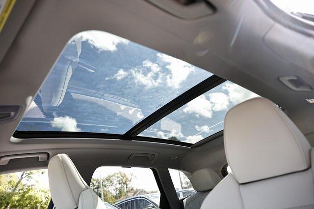 new 2025 Audi Q5 car, priced at $60,577