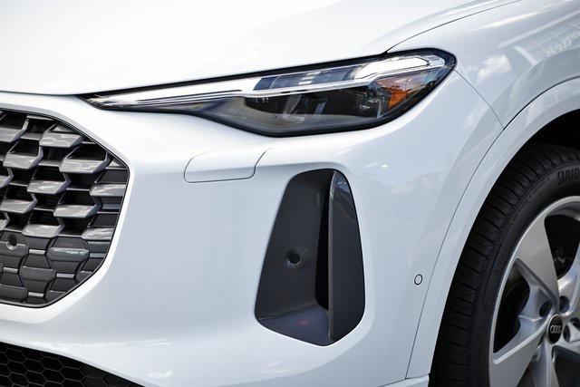 new 2025 Audi Q5 car, priced at $60,577