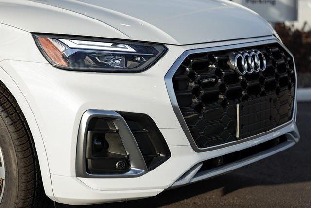 new 2025 Audi Q5 car, priced at $46,187