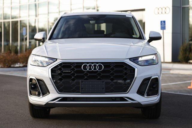 new 2025 Audi Q5 car, priced at $46,187