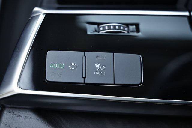 used 2020 Audi Q7 car, priced at $35,990