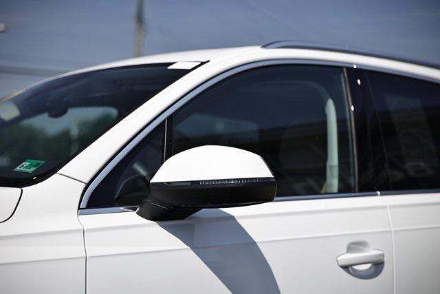 used 2020 Audi Q7 car, priced at $35,990