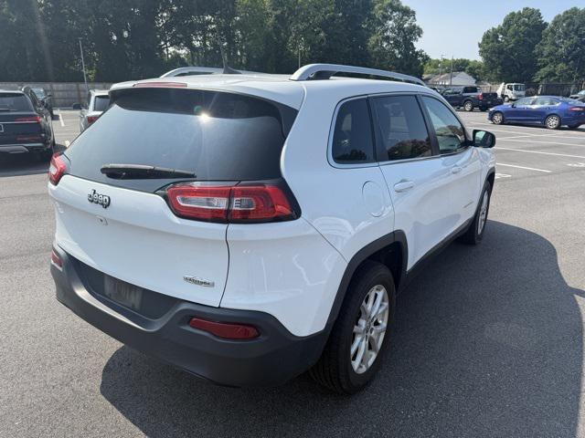 used 2018 Jeep Cherokee car