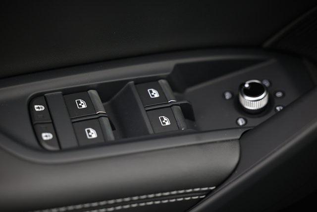 new 2025 Audi Q5 car, priced at $63,349