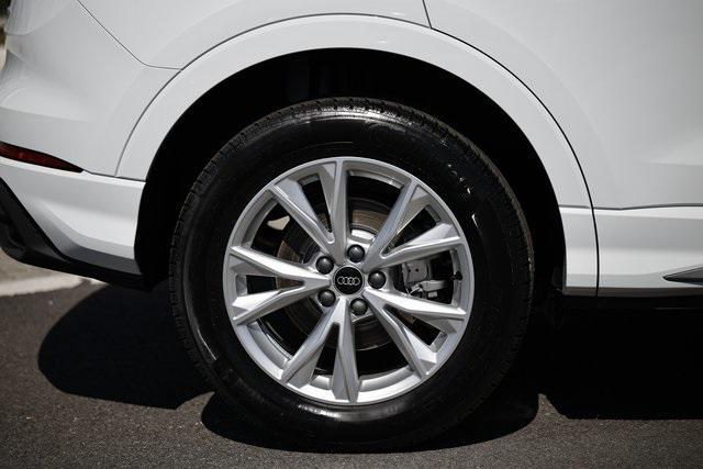 new 2025 Audi Q3 car, priced at $43,492