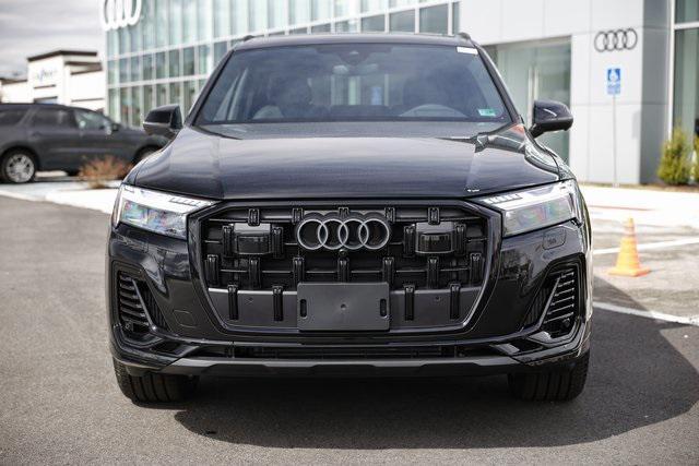 new 2025 Audi Q7 car, priced at $81,790