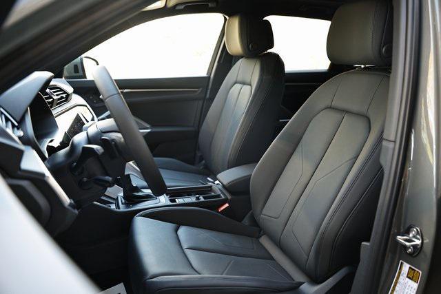 new 2025 Audi Q3 car, priced at $40,560