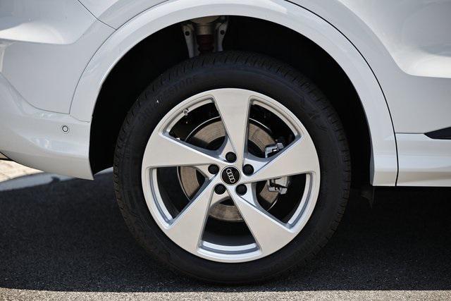 new 2025 Audi Q5 car, priced at $57,800
