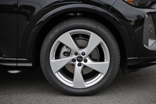new 2025 Audi Q5 car, priced at $60,750
