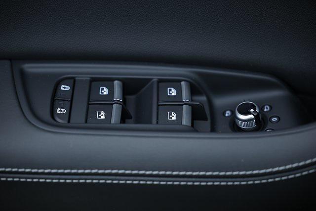new 2025 Audi Q7 car, priced at $87,605
