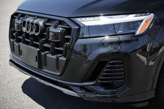 new 2025 Audi Q7 car, priced at $87,605