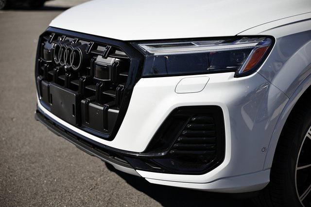 new 2026 Audi Q7 car, priced at $68,870