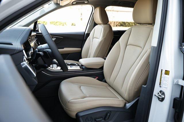 new 2026 Audi Q7 car, priced at $68,870
