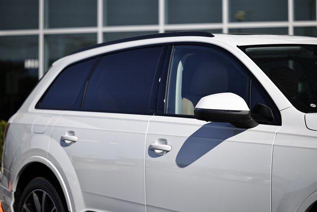 new 2026 Audi Q7 car, priced at $68,870