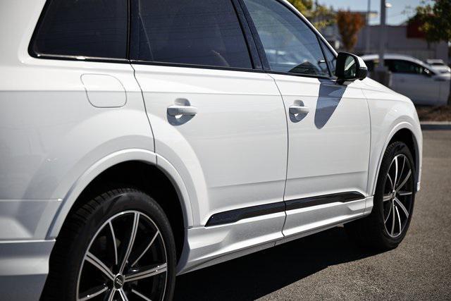 new 2026 Audi Q7 car, priced at $68,870