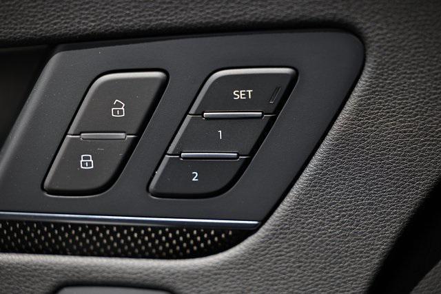 used 2022 Audi SQ5 car, priced at $35,490
