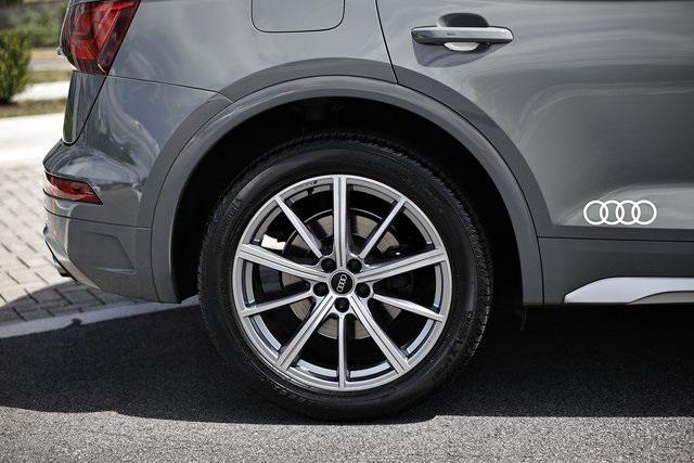 used 2022 Audi SQ5 car, priced at $35,490