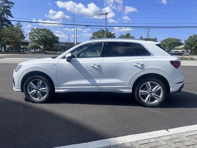 new 2024 Audi Q3 car, priced at $41,727