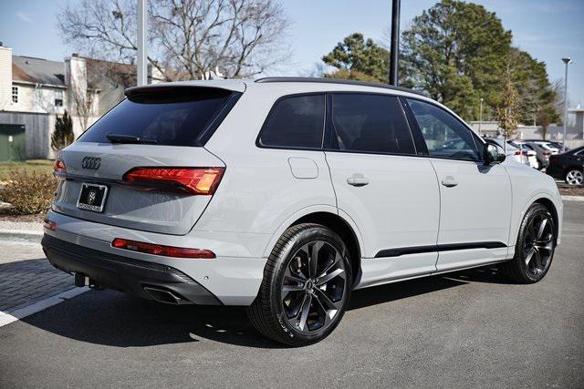 new 2025 Audi Q7 car, priced at $91,532