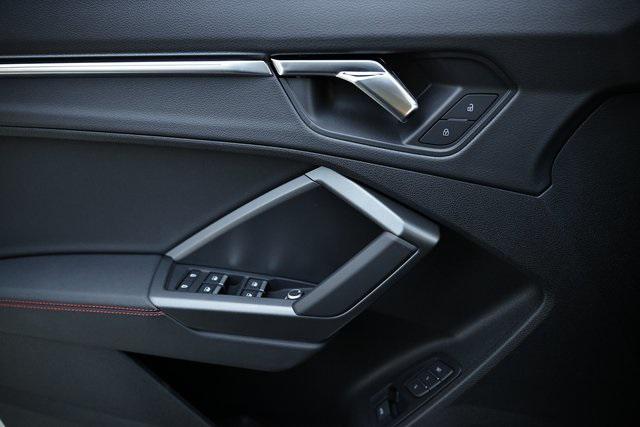 new 2025 Audi Q3 car, priced at $43,197