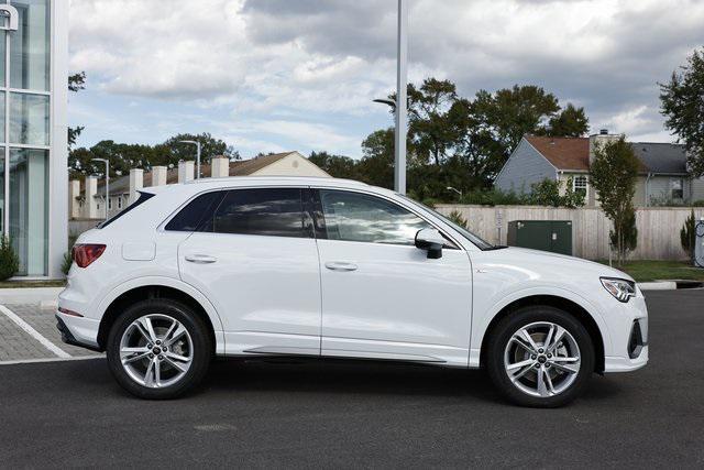 new 2024 Audi Q3 car, priced at $40,977