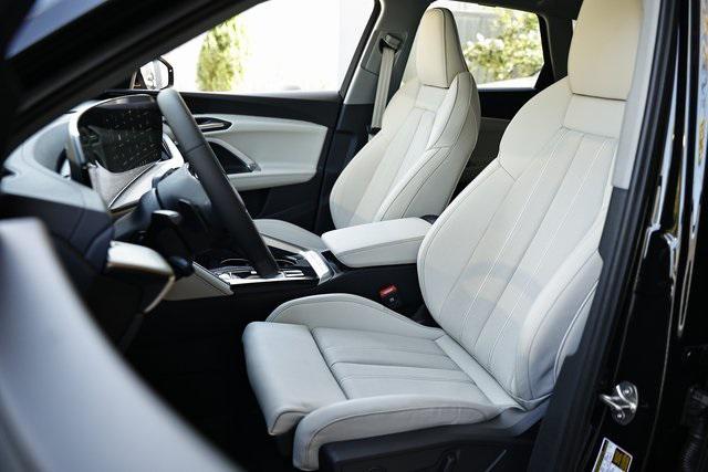 new 2025 Audi Q5 car, priced at $60,337