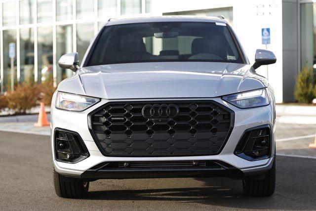 new 2025 Audi Q5 car, priced at $52,999