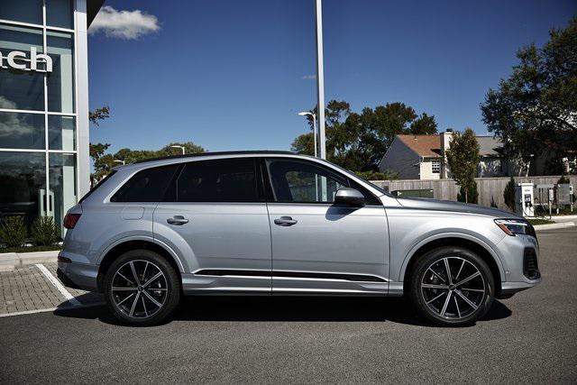 new 2026 Audi Q7 car, priced at $68,985