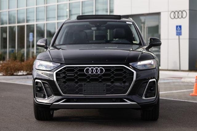 new 2025 Audi Q5 car, priced at $51,262