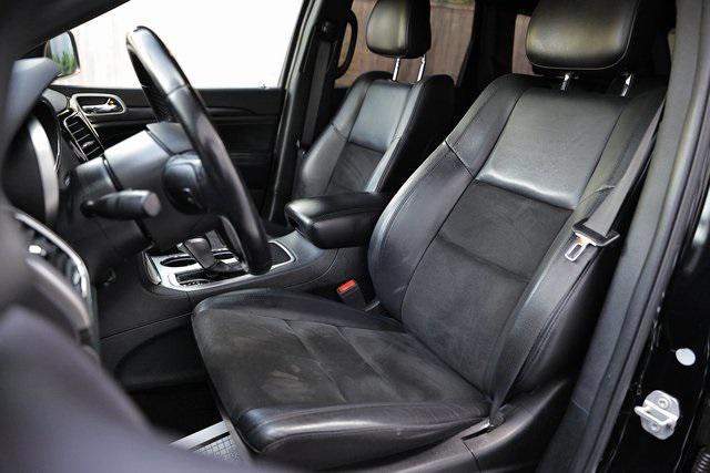 used 2020 Jeep Grand Cherokee car, priced at $23,990